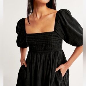 Abercrombie & Fitch Black Long Sleeve Emerson size xs